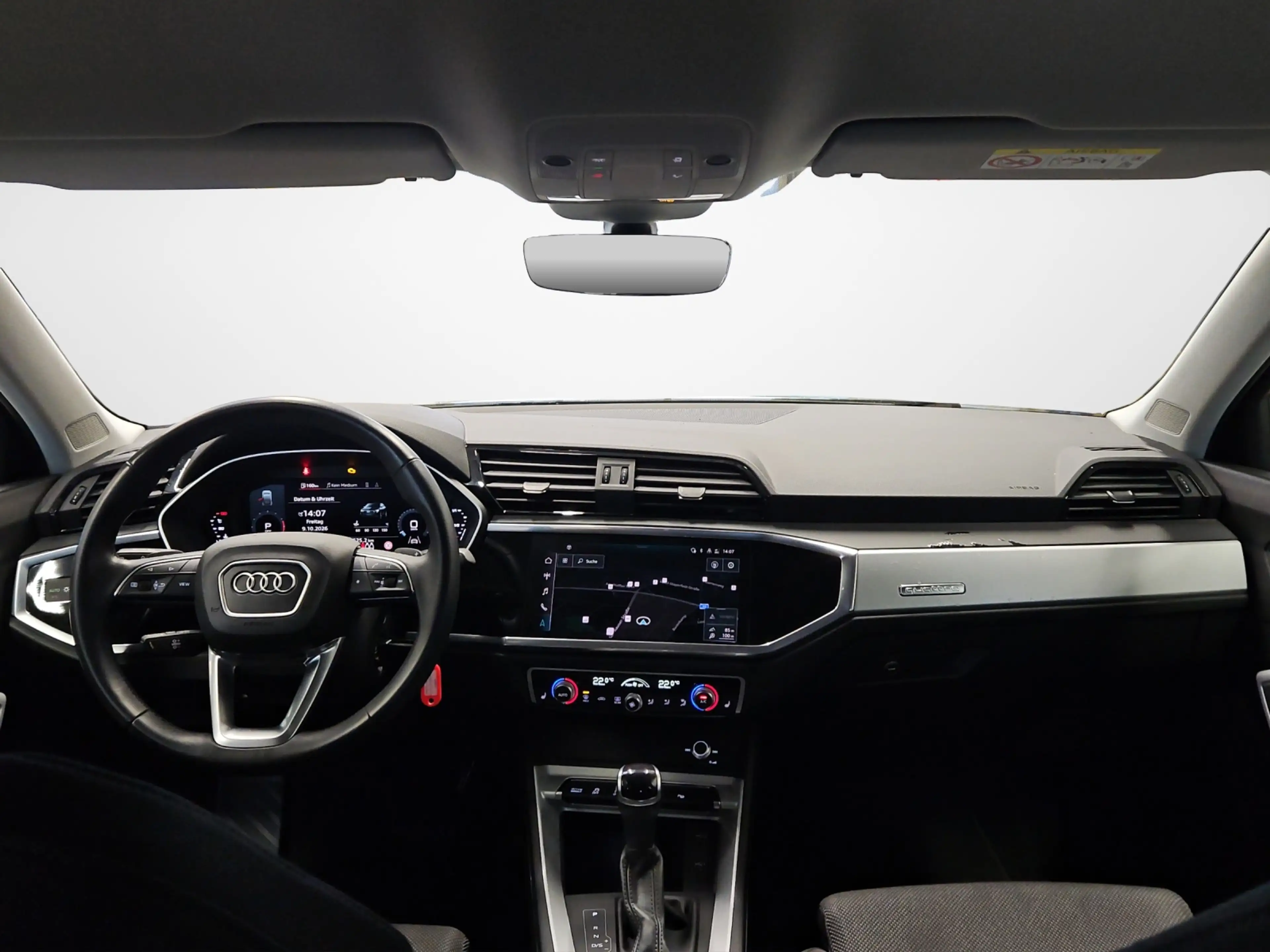 Audi Q3 Sportback 40 TFSI quattro S line NaviPlus AHK A... — photo 8