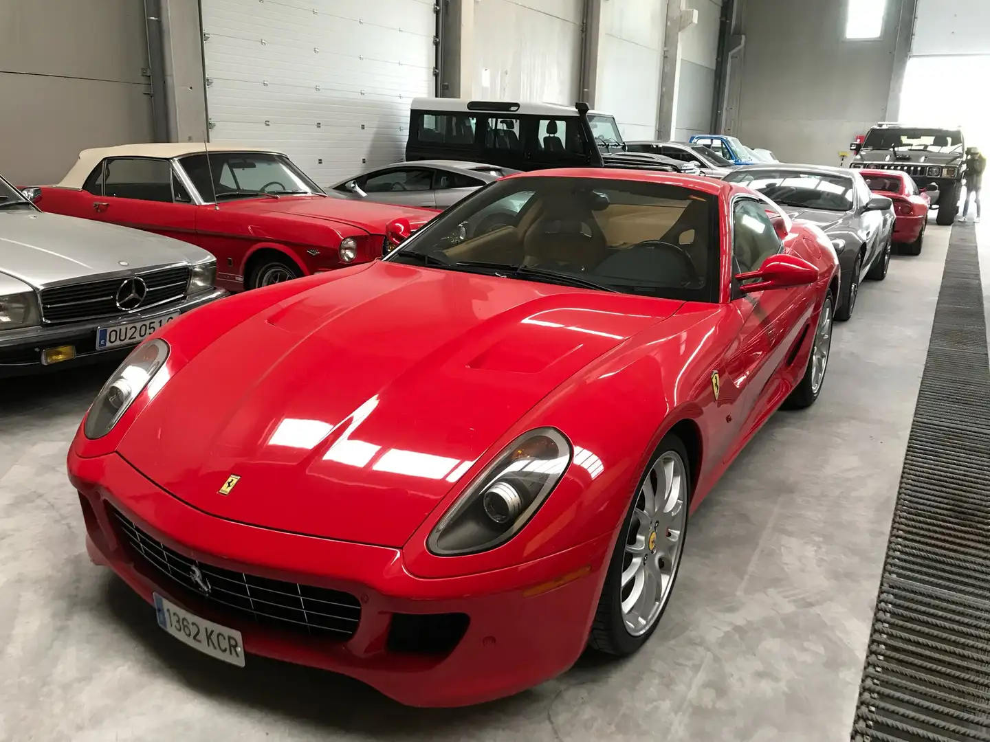 Ferrari 599 GTB Rojo - 1
