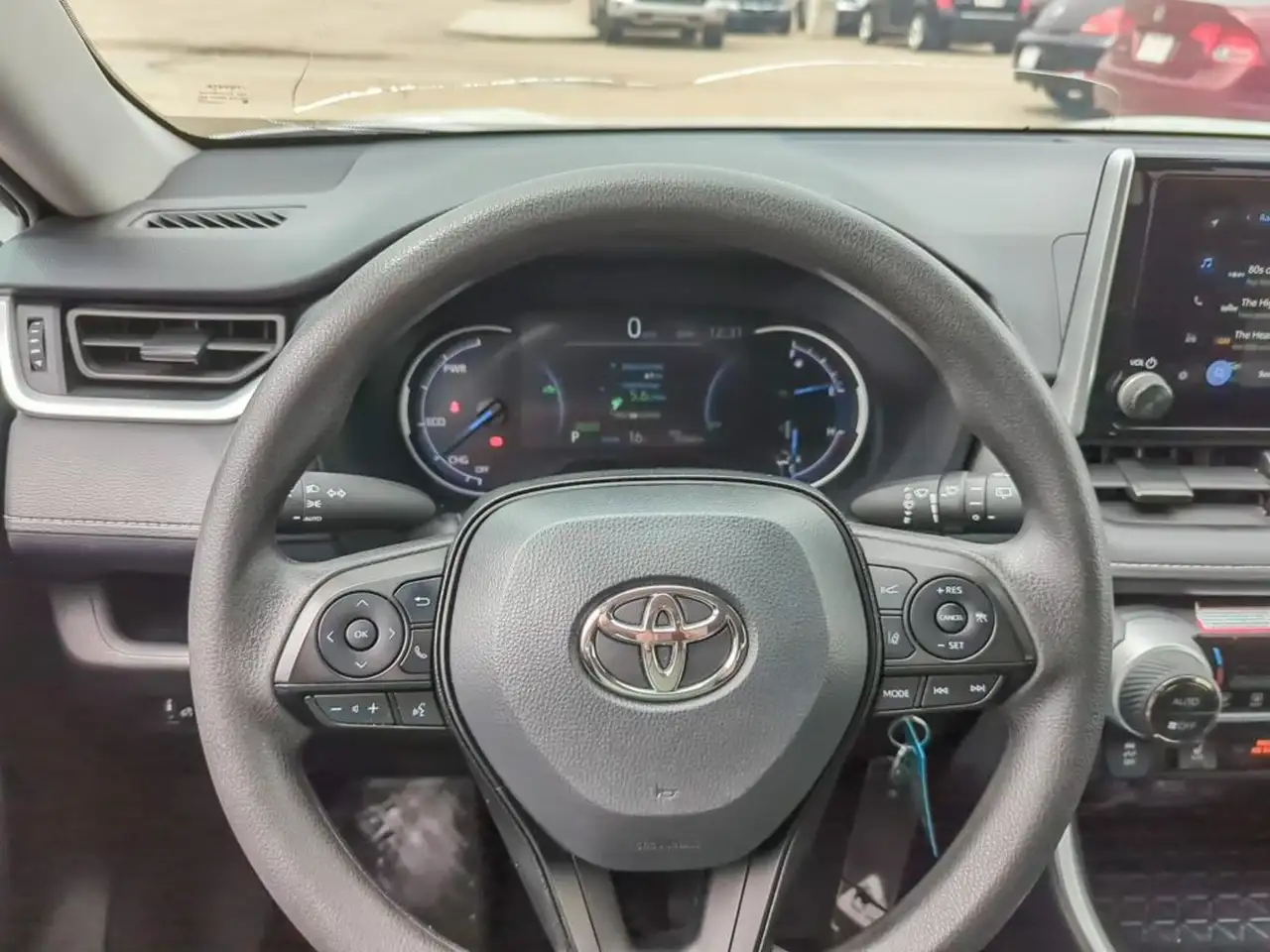 Toyota RAV 4 снимка Toyota RAV 4