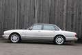 Jaguar XJ 4.0 Executive 2 Jahre Garantie Zilver - thumbnail 2