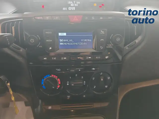 Lancia Ypsilon view 15