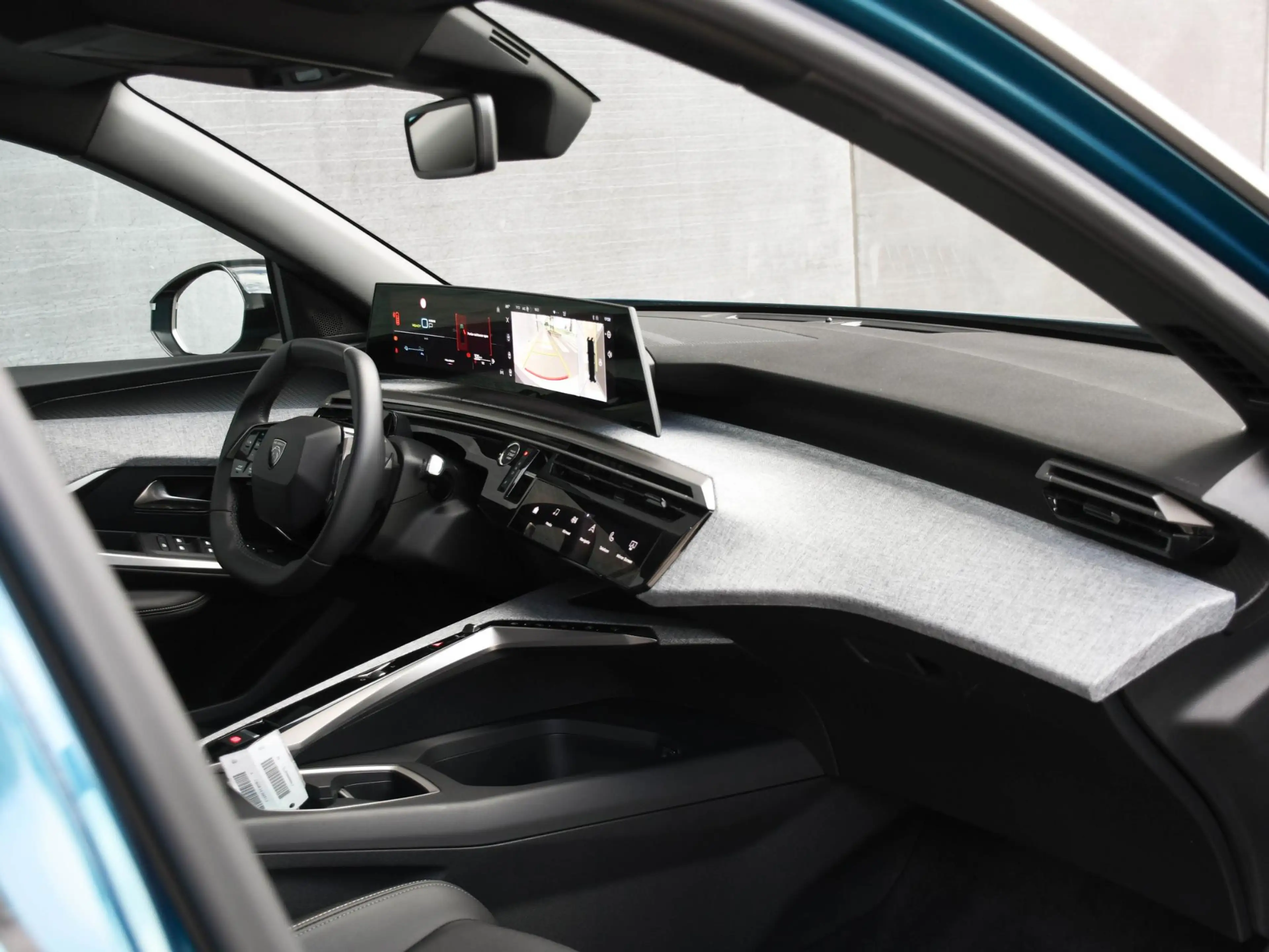 Peugeot 5008 Allure 1.6 Plug-in Hybrid 195pk Automaat 7-Persoon — photo 9