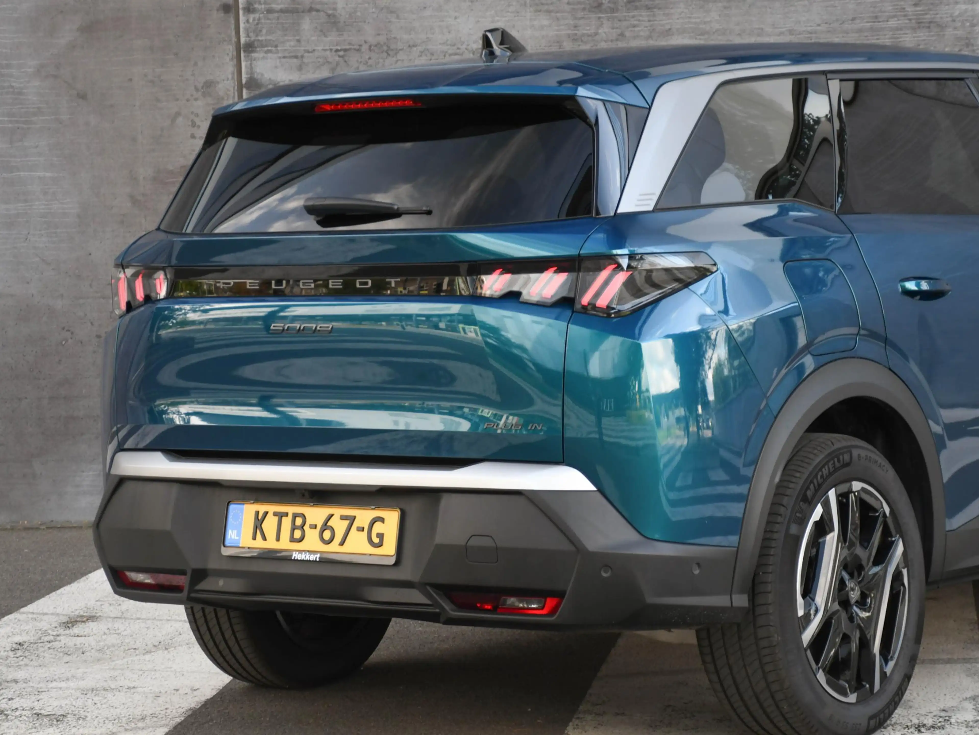 Peugeot 5008 Allure 1.6 Plug-in Hybrid 195pk Automaat 7-Persoon — photo 6