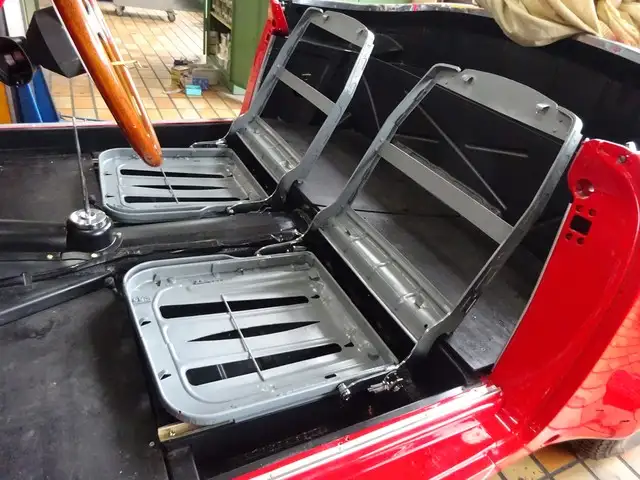 Mercedes-Benz 190 SL view 9