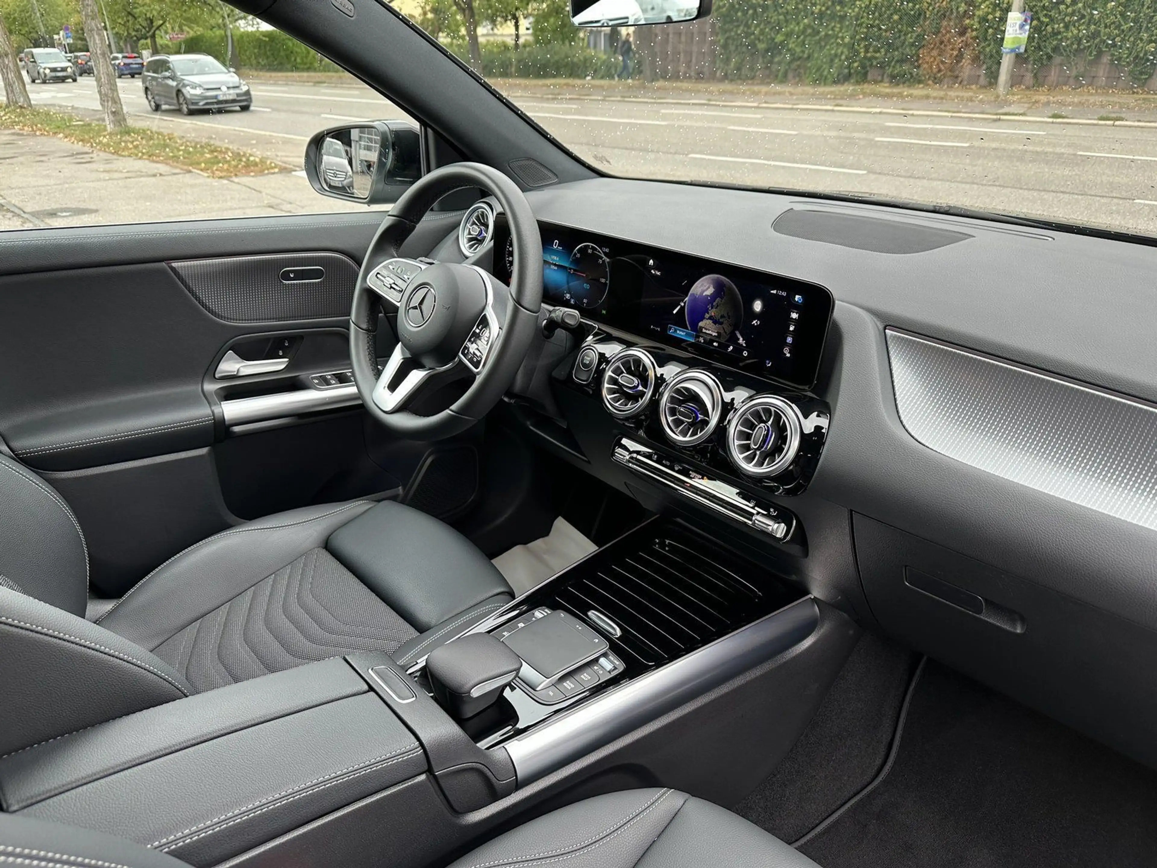 Mercedes-Benz EQA 250+ Progressive*AHK*Kamera*Totwinkel*Advanc — photo 9