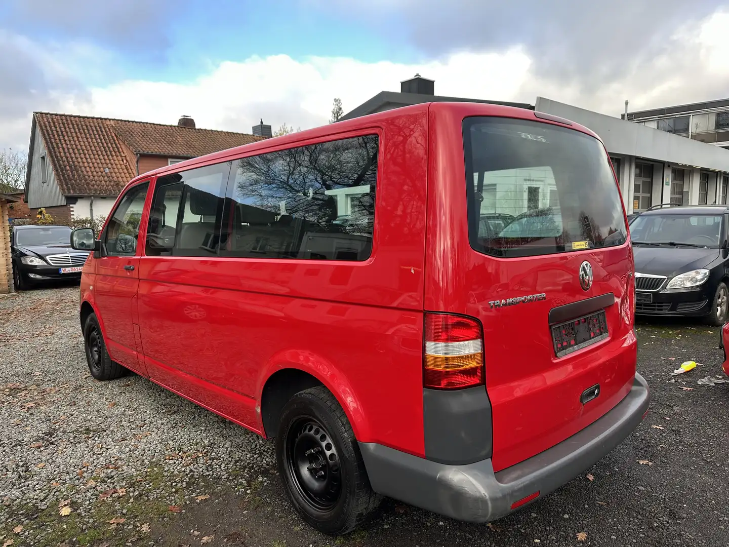 Volkswagen T5 Kombi 2.5 TDI Langversion*Klimaanlage+9-Sitzer*6-Gang Rot - 2