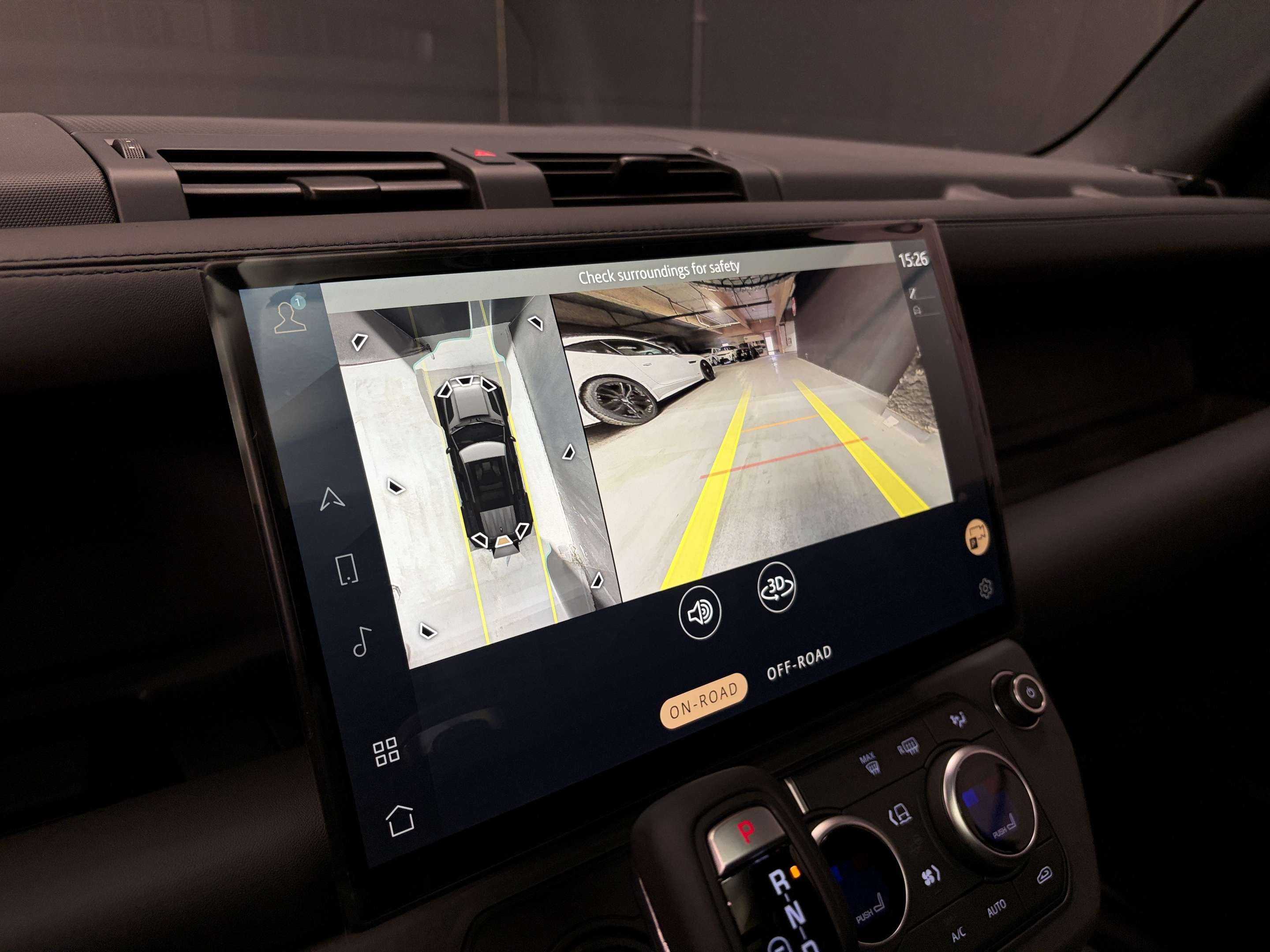 2026 Land Rover Defender S thumb 17