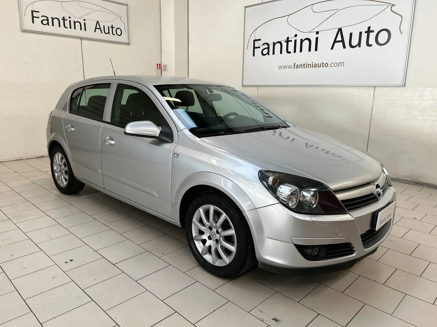 Opel Astra Astra 5p 1.6  77 KW GARANZIA 12 M Argento - 1