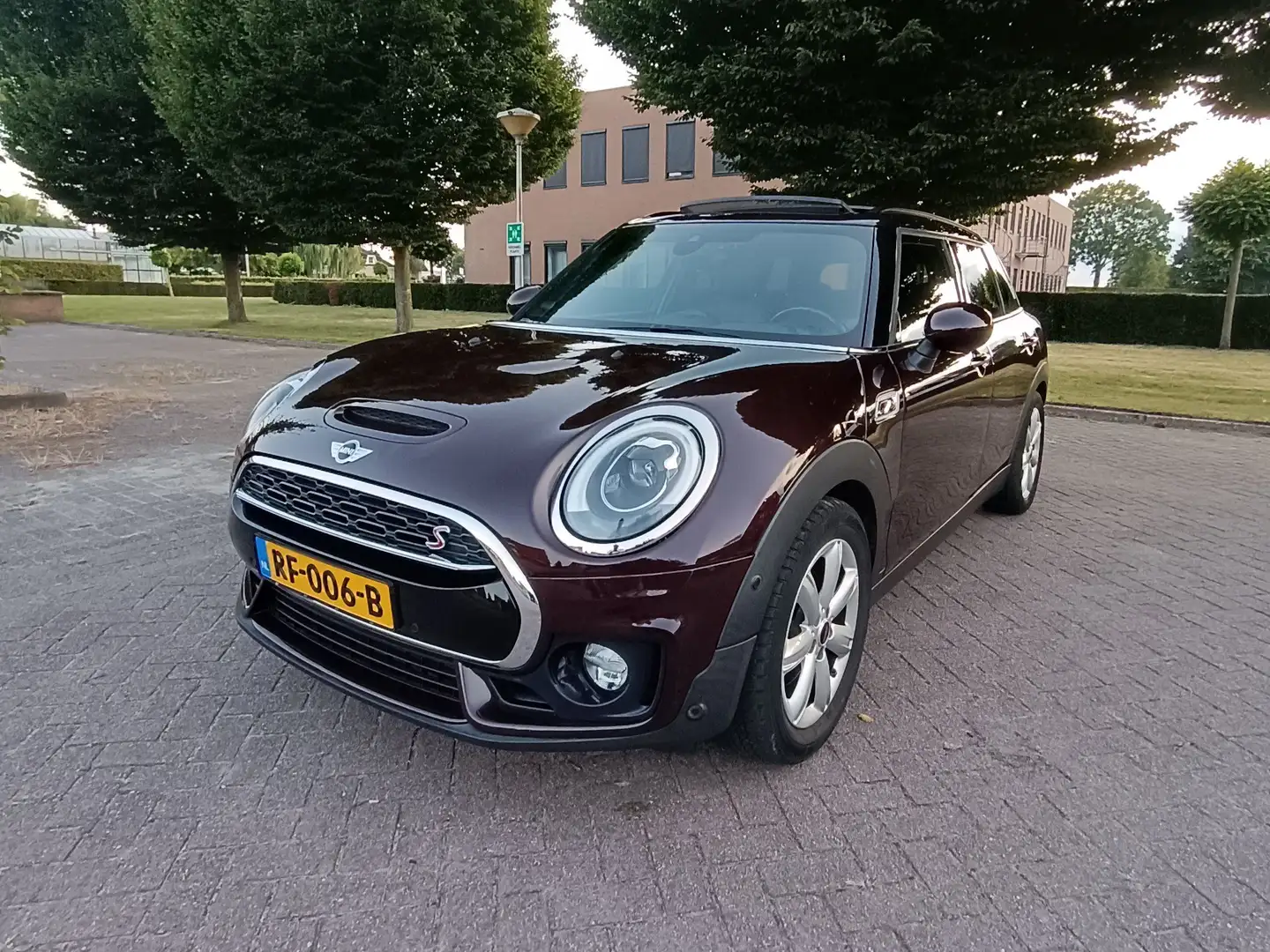 MINI Cooper S Clubman Cooper S Clubman 2.0 Coop.S Chili SB Rojo - 1