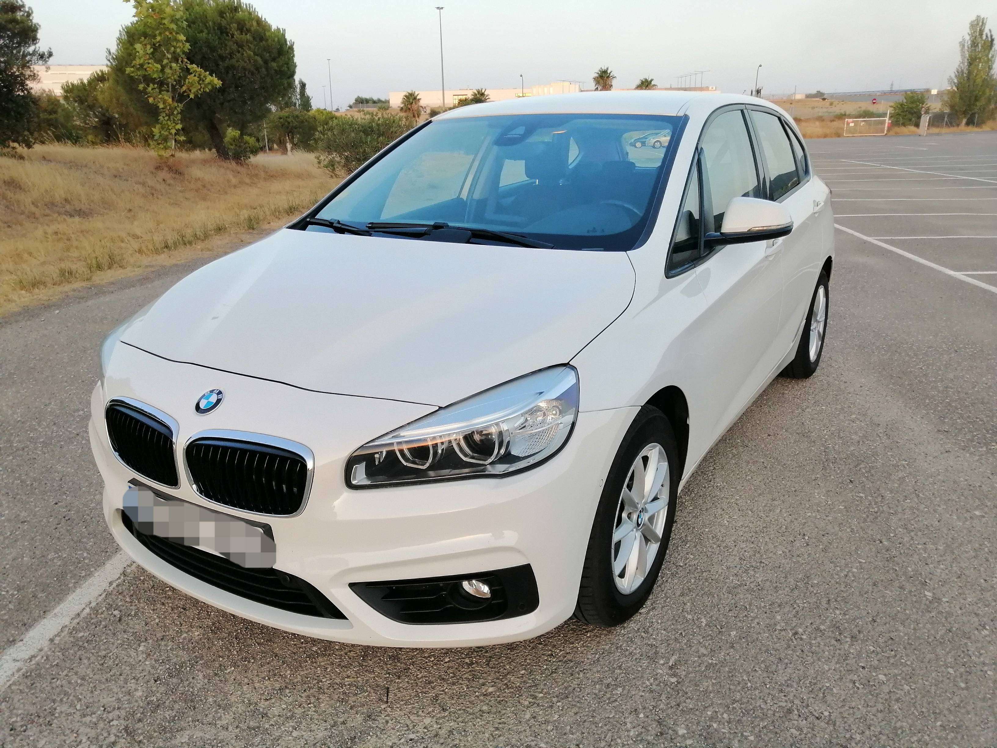 BMW 218 218dA Active Tourer - foto 1