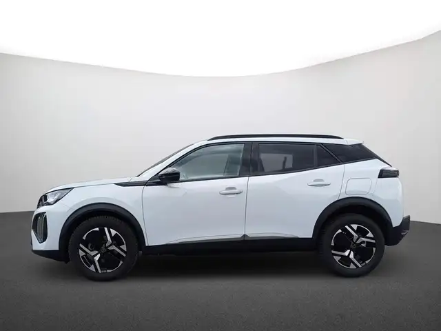Peugeot 2008 view 4