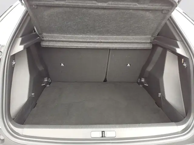 Peugeot 2008 view 7