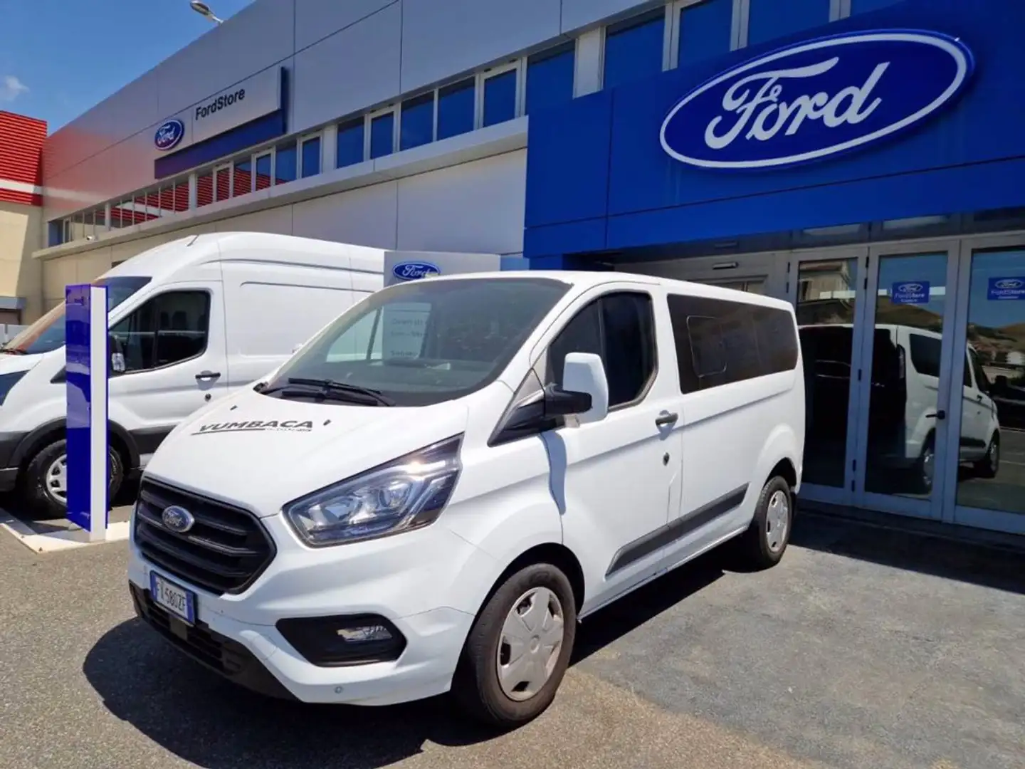 Ford Transit Custom 320 2.0 TDCi 130 MHEV PC Combi Trend Blanc - 1