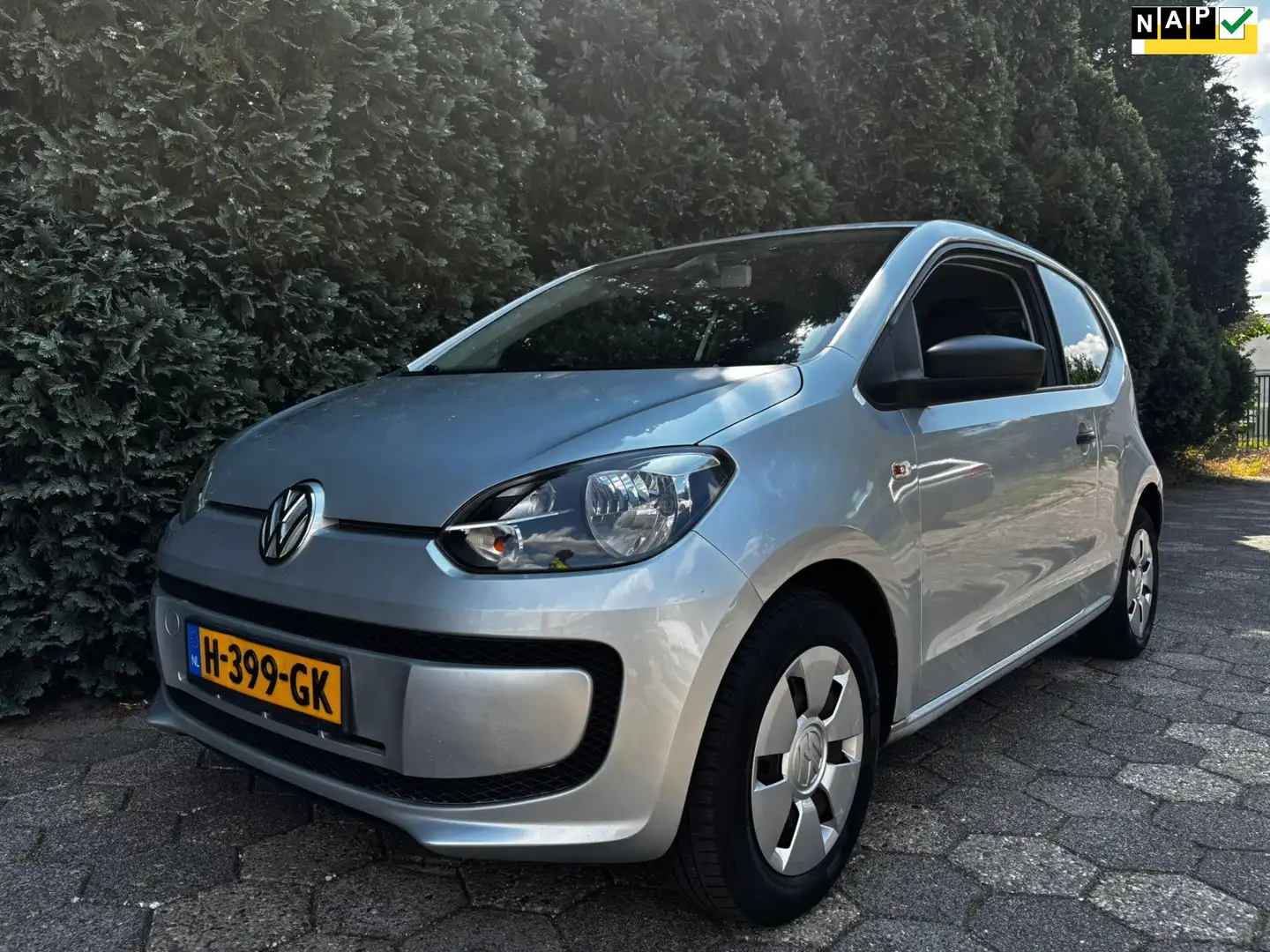 Volkswagen up! 1.0 Grijs - 1
