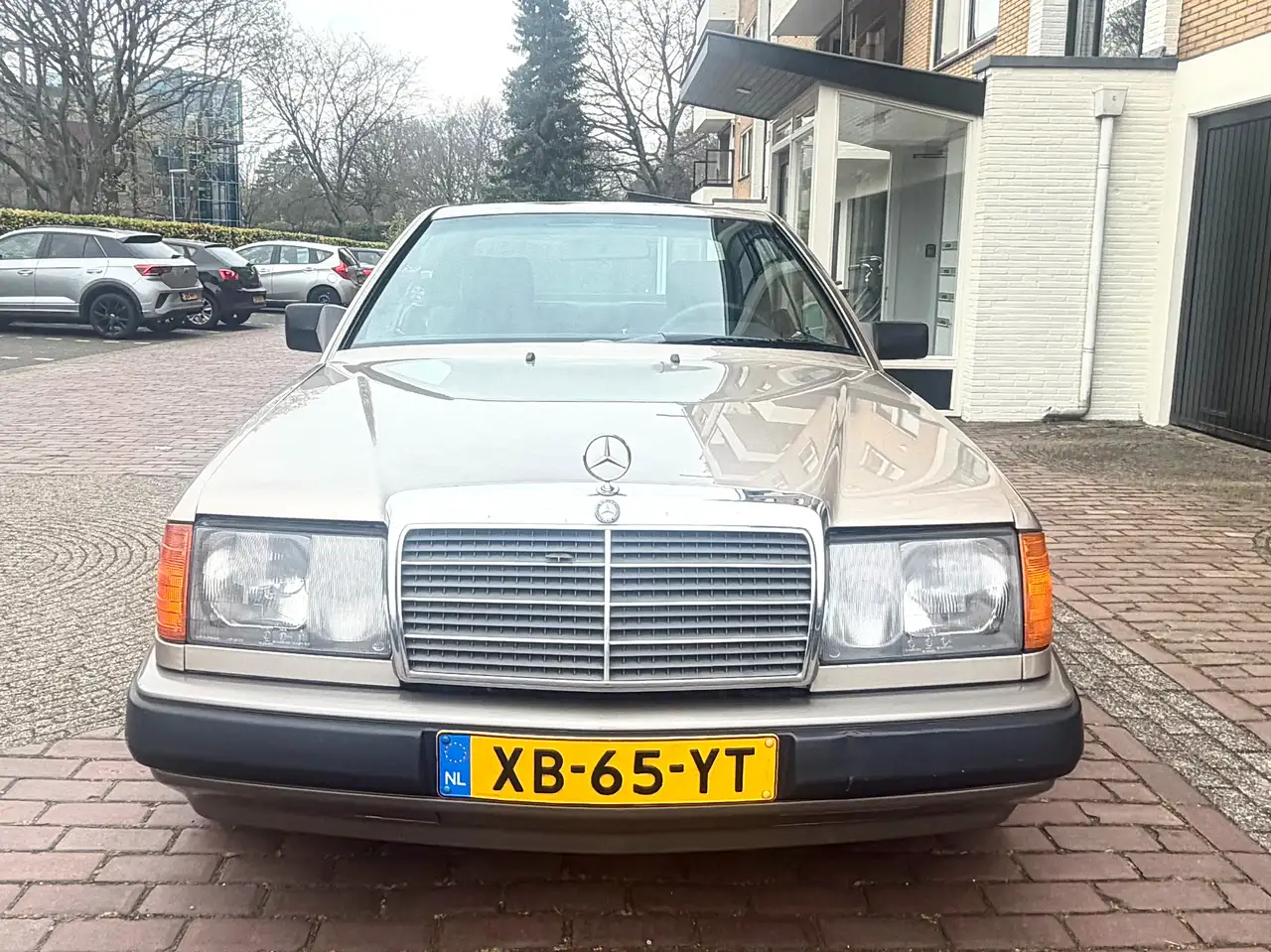 Mercedes-Benz E 300 CE, foto 9
