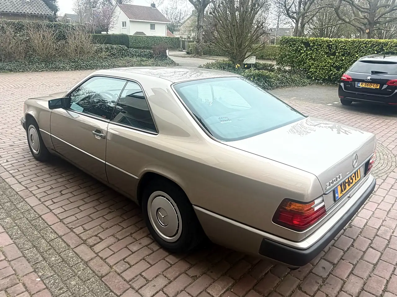 Mercedes-Benz E 300 CE, foto 7