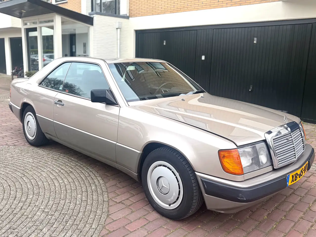 Mercedes-Benz E 300 CE, foto 8