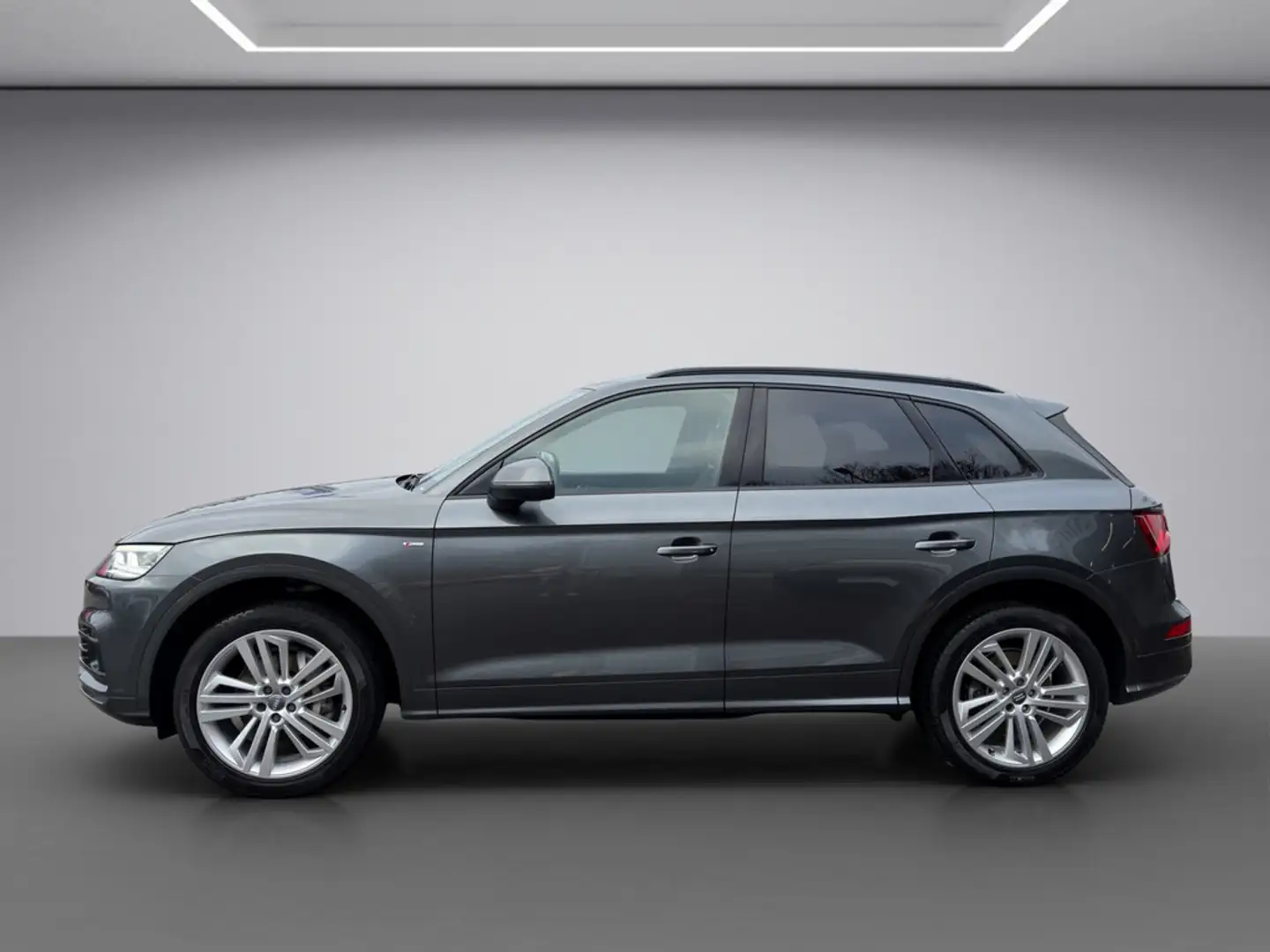 Audi Q5 40 TDI quattro sport Matrix-LED, B&O, AHK Grau - 2