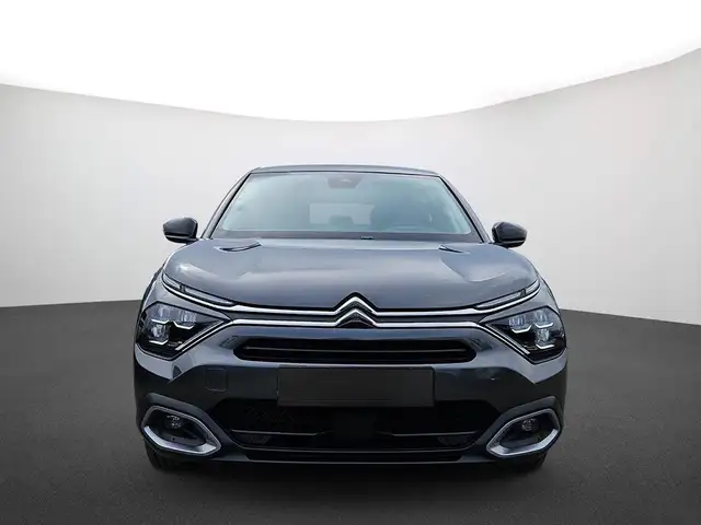 Citroen C4 view 3