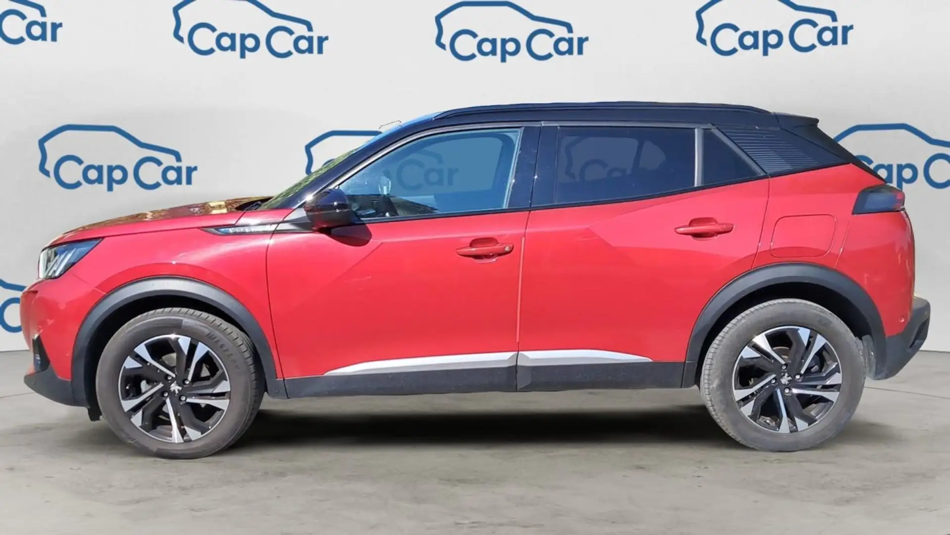 Peugeot 2008 1.5 BlueHDi 100 GT Line Rouge - 2