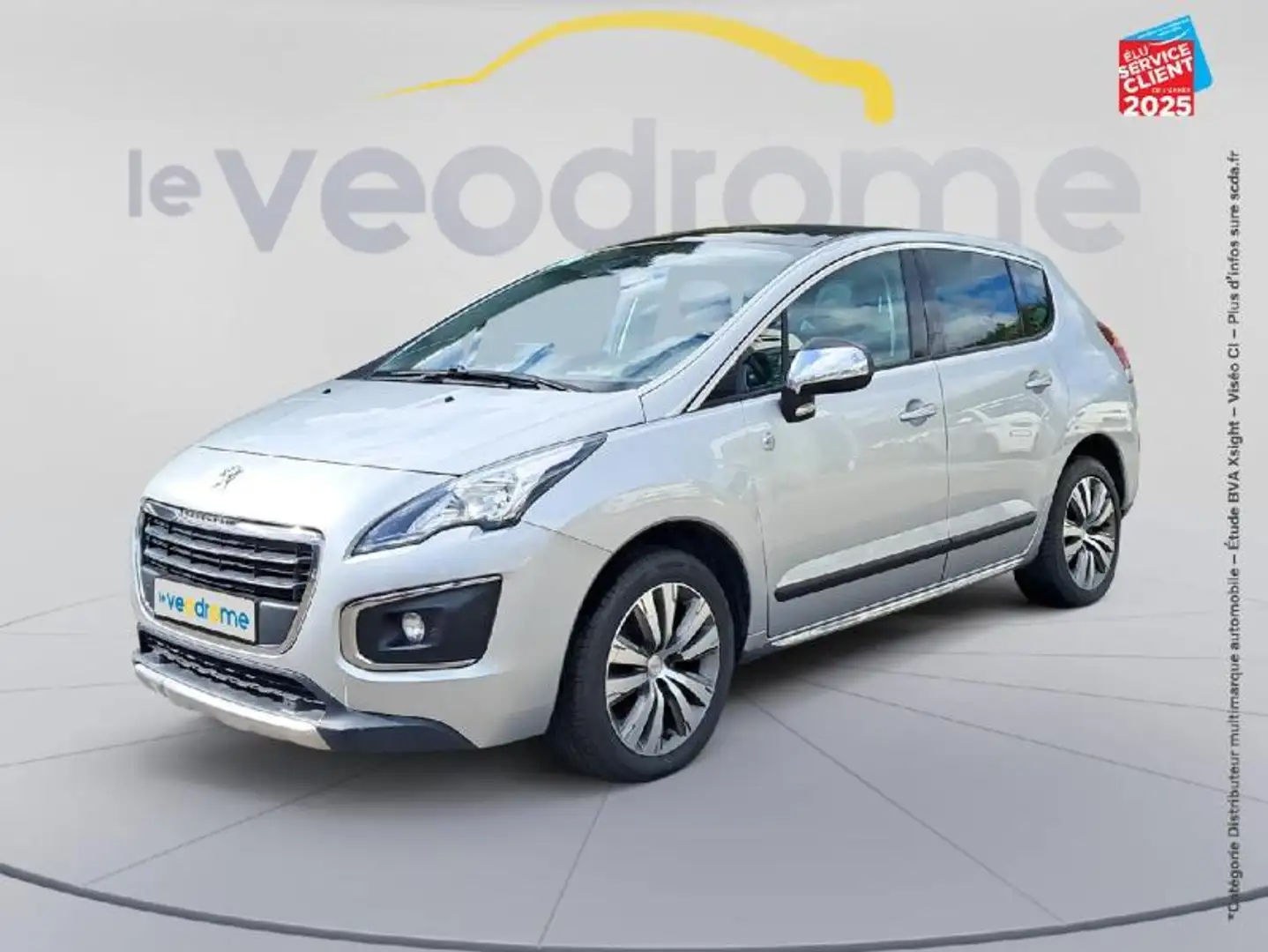 Peugeot 3008 1.2 Puretech Crossway S/S Tpano GPS Camera Attelage Gris - 1