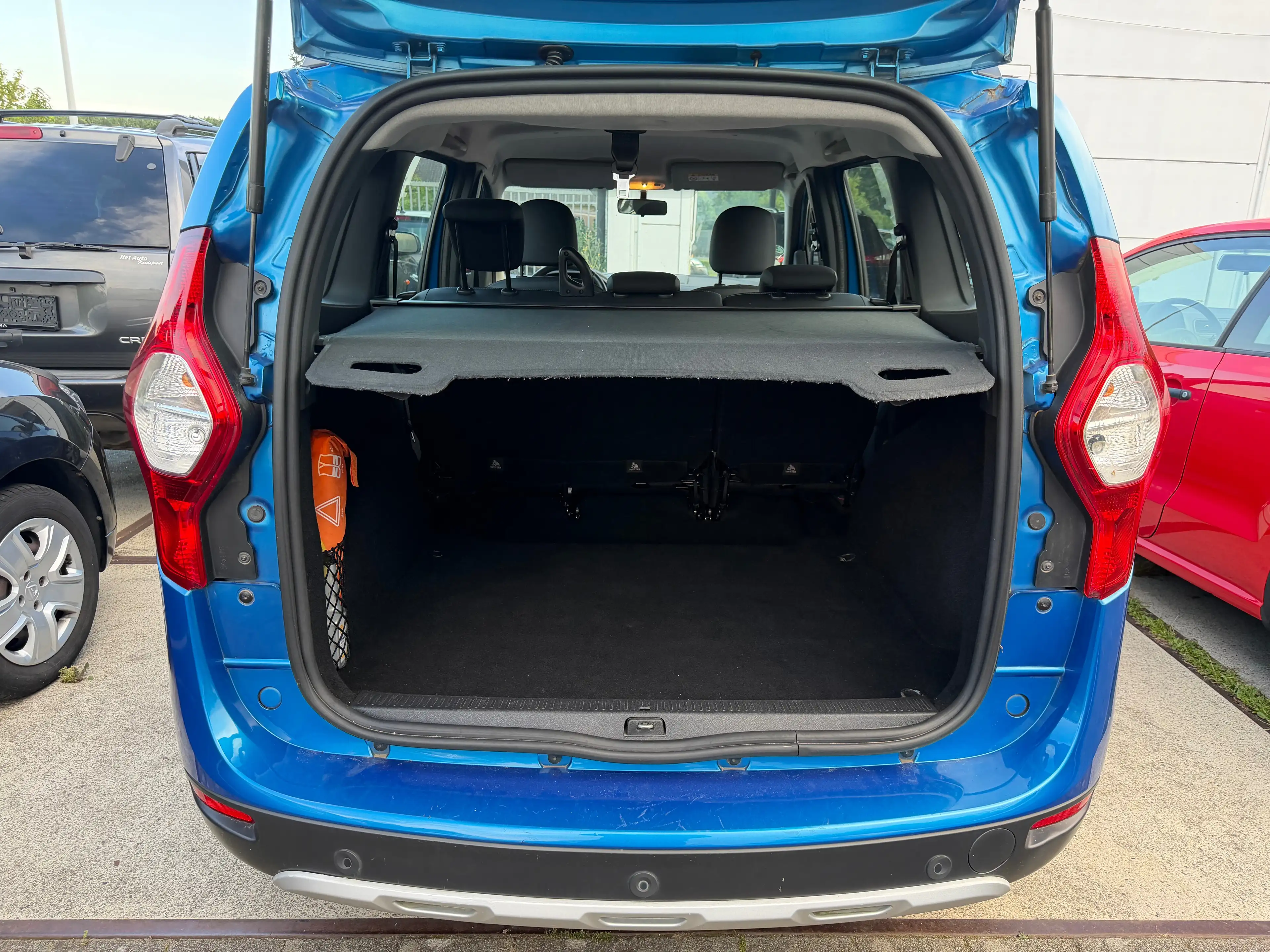 Dacia Lodgy Lodgy Stepway 1.5 dCi 5pl. — photo 15
