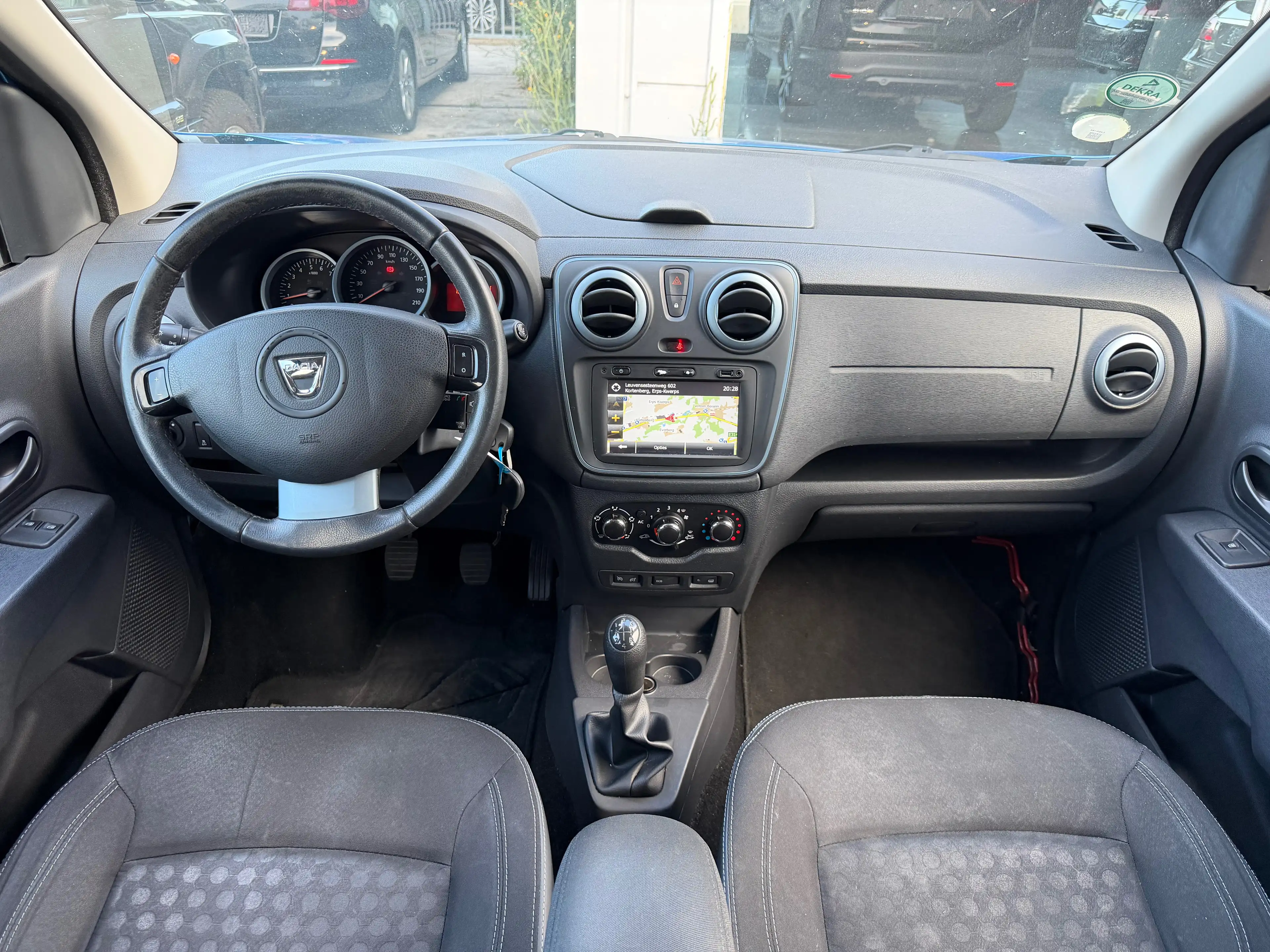 Dacia Lodgy Lodgy Stepway 1.5 dCi 5pl. — photo 9