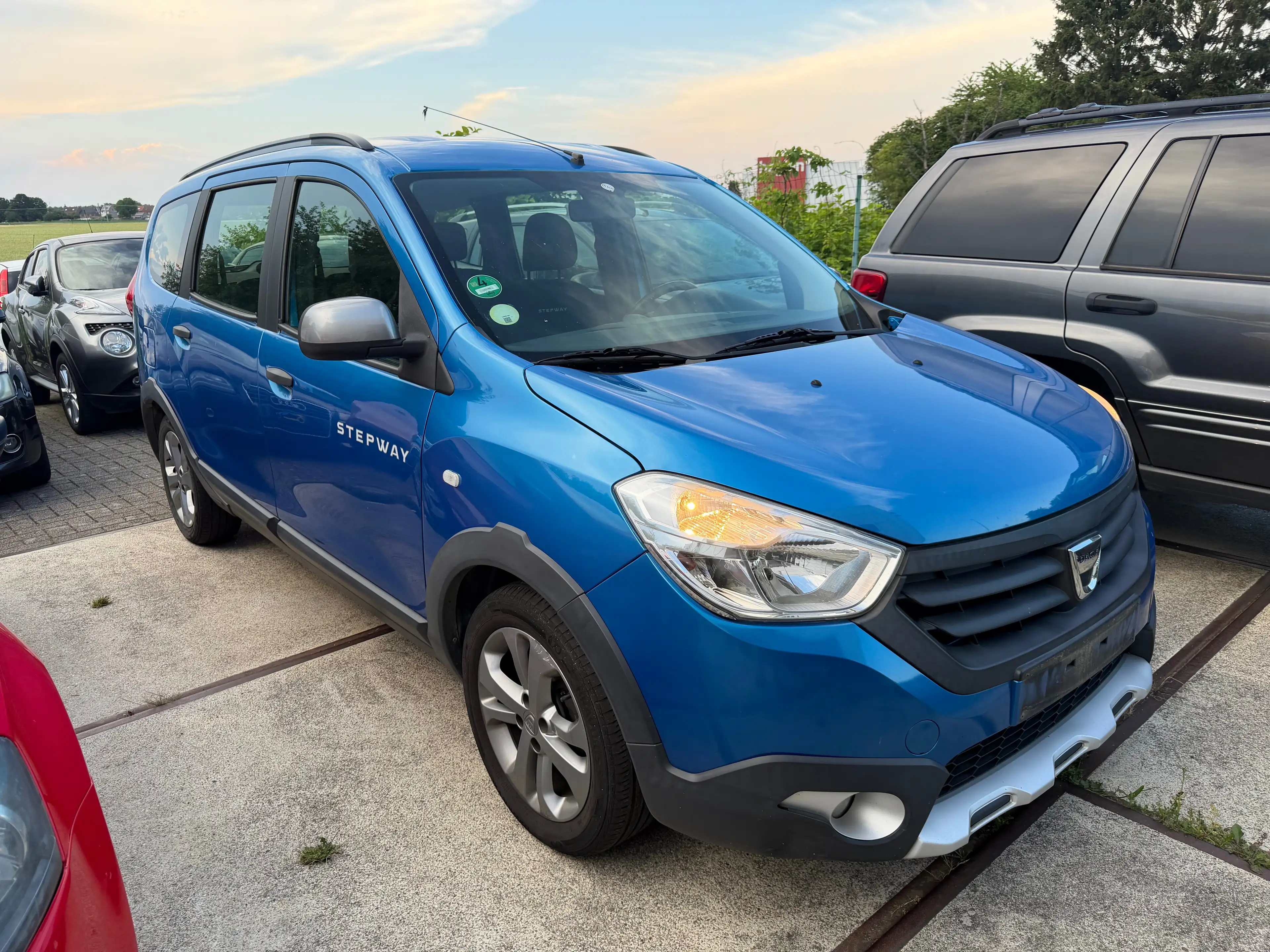 Dacia Lodgy Lodgy Stepway 1.5 dCi 5pl. — photo 2