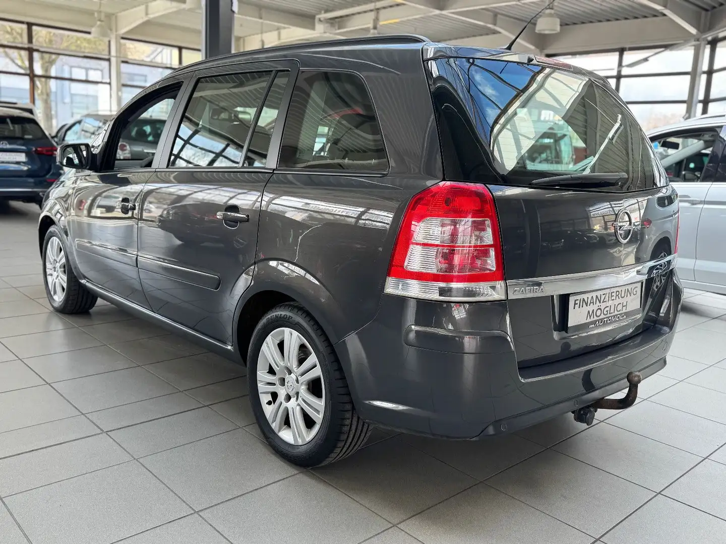 Opel Zafira B Family 1.8 7-Sitzer AHK Tempomat uvm. Grijs - 2