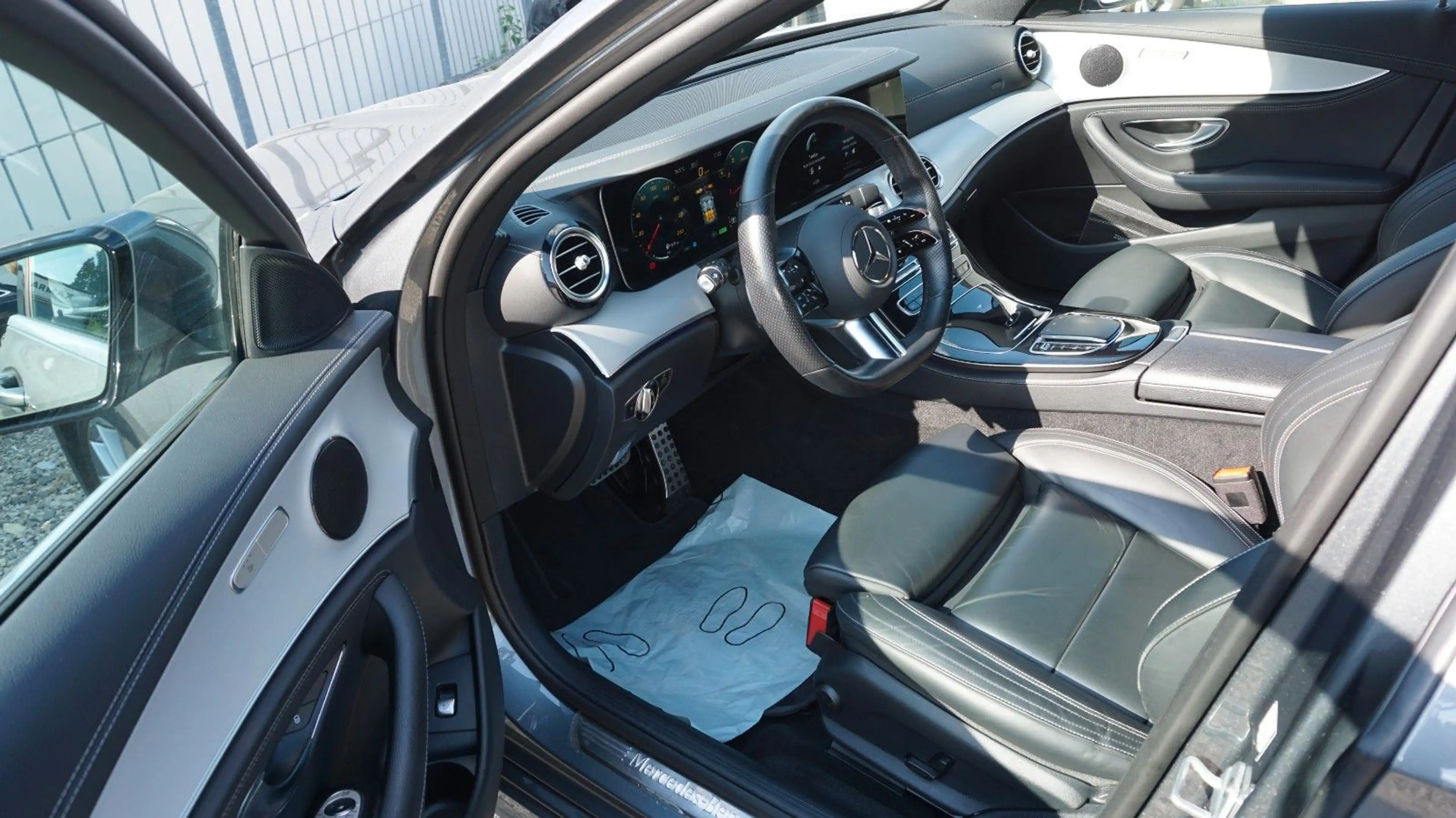 Mercedes-Benz E 450 T, 4Matic,AMG Line,Panorama,360°,AHK el,WR — photo 5