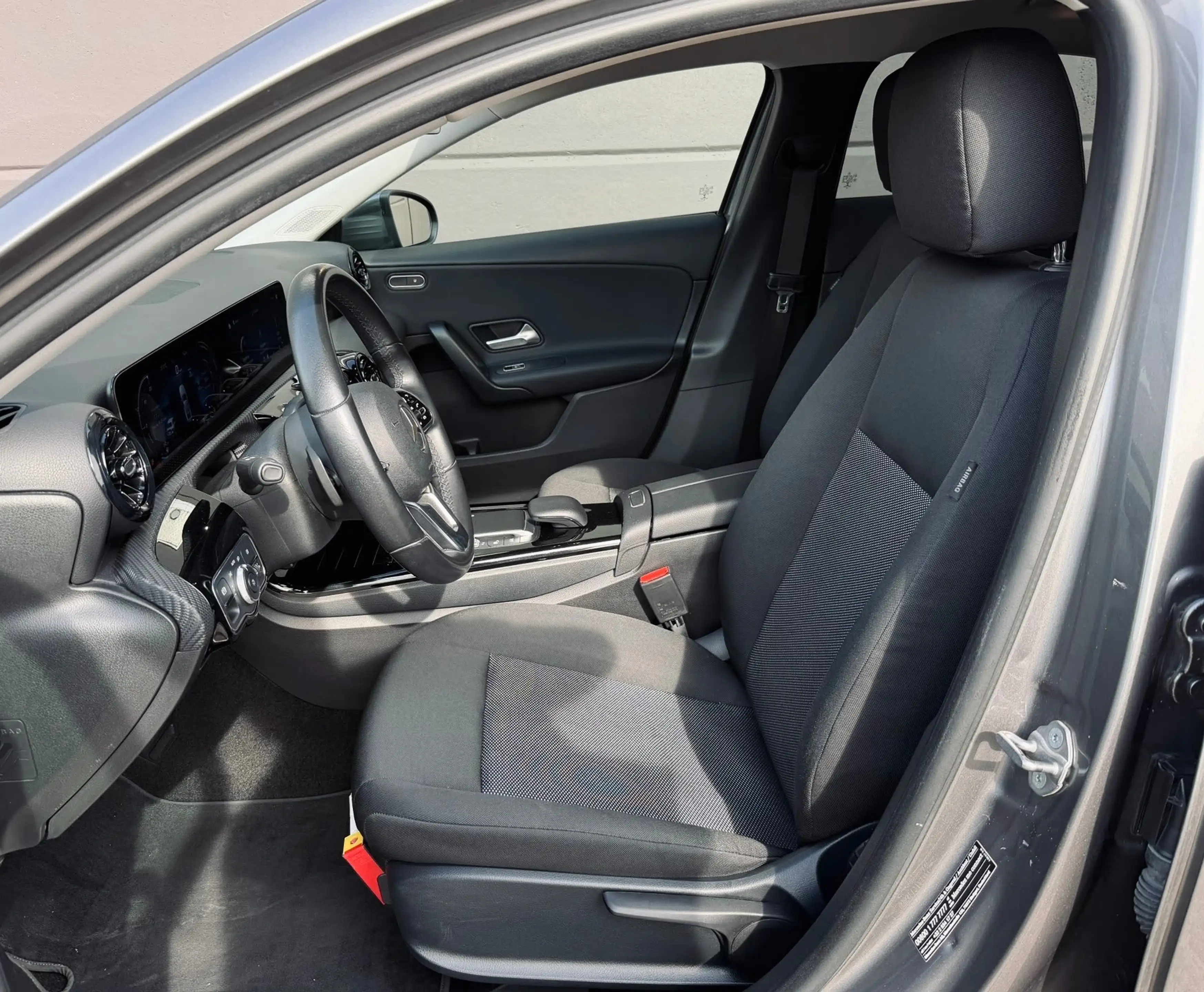 Mercedes-Benz A 180 A 180 d Business Solution // Garantie 12 Mois✅✅✅ — photo 13