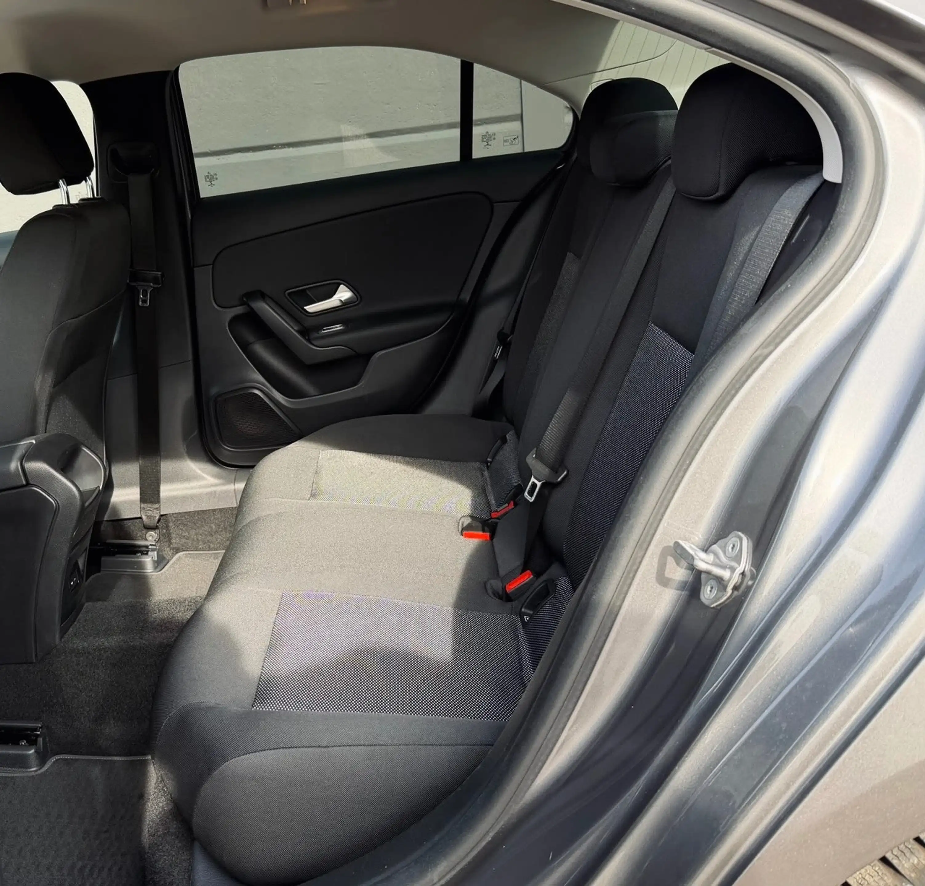 Mercedes-Benz A 180 A 180 d Business Solution // Garantie 12 Mois✅✅✅ — photo 14
