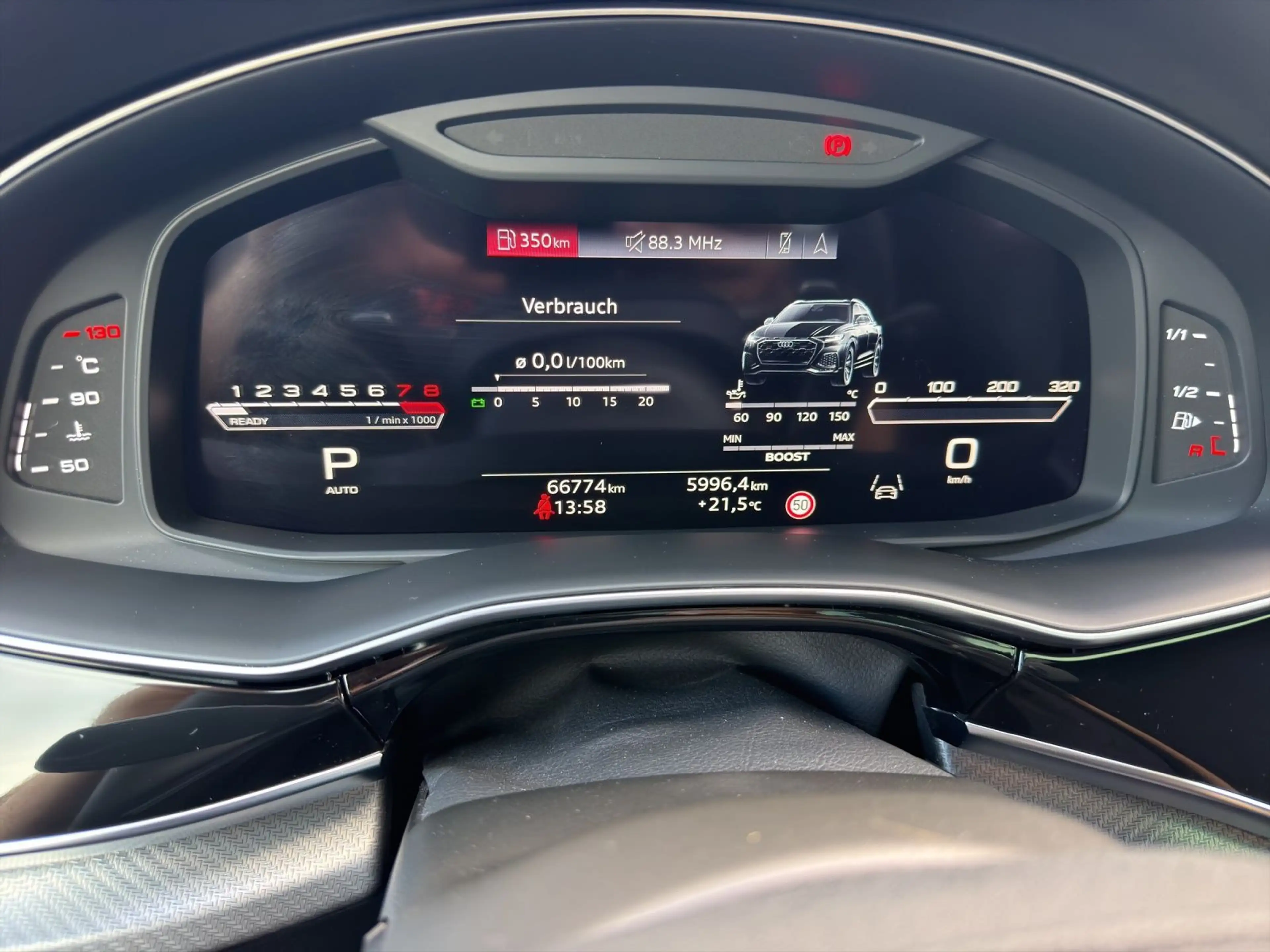 Audi RS Q8 RSQ8 TFSI Q HD-MATRIX AHK OPS+ KERAMIK LM23 — photo 10