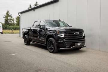 1500 High Country Midnight Crew Cab Short Box 4x4 (L87)