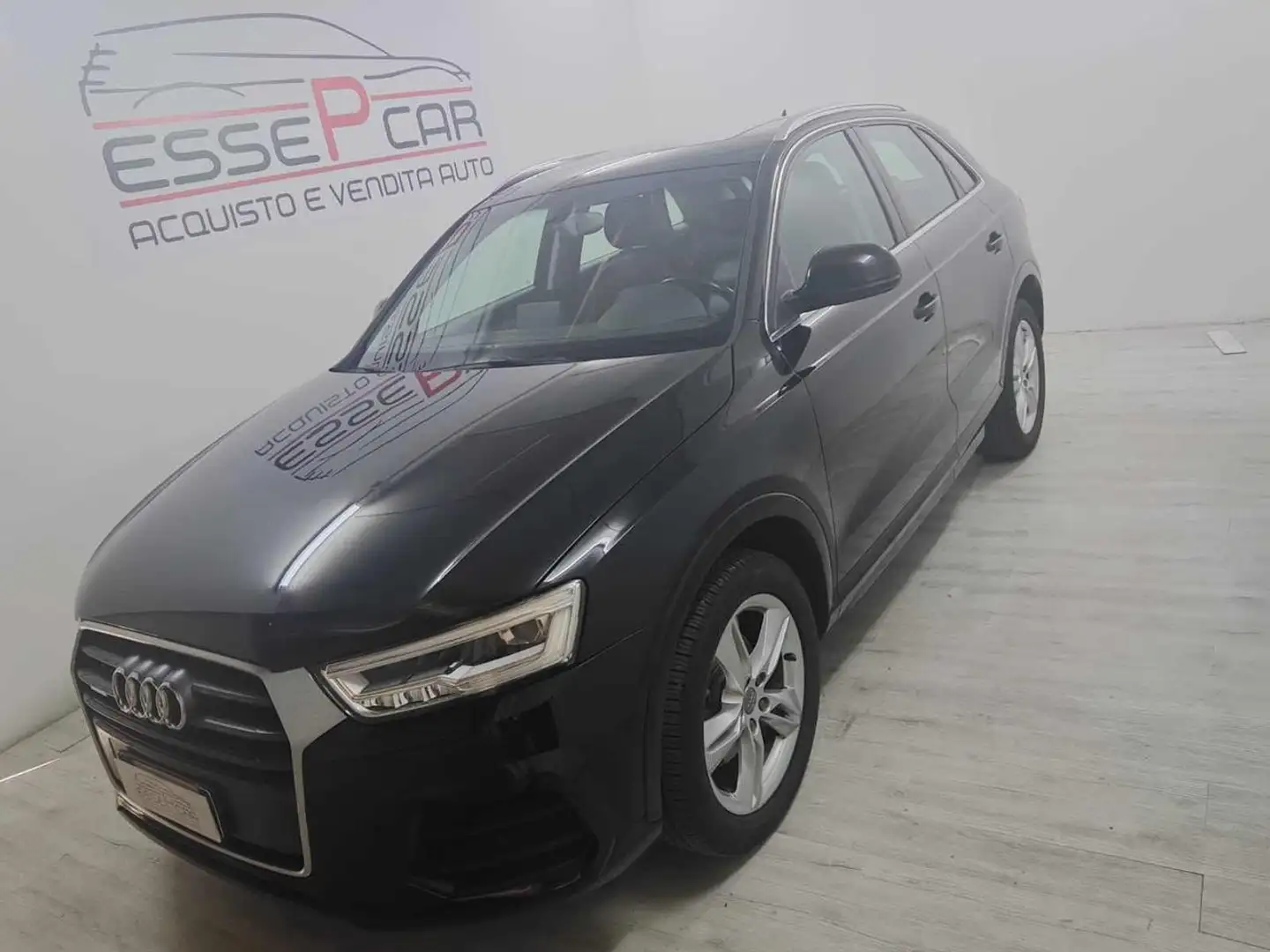 Audi Q3 2.0 TDI 150 CV quattro Design Nero - 1