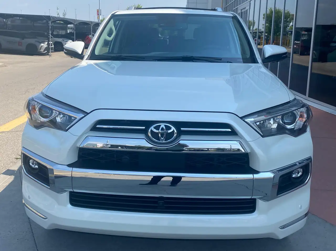 Toyota 4-Runner снимка Toyota 4-Runner