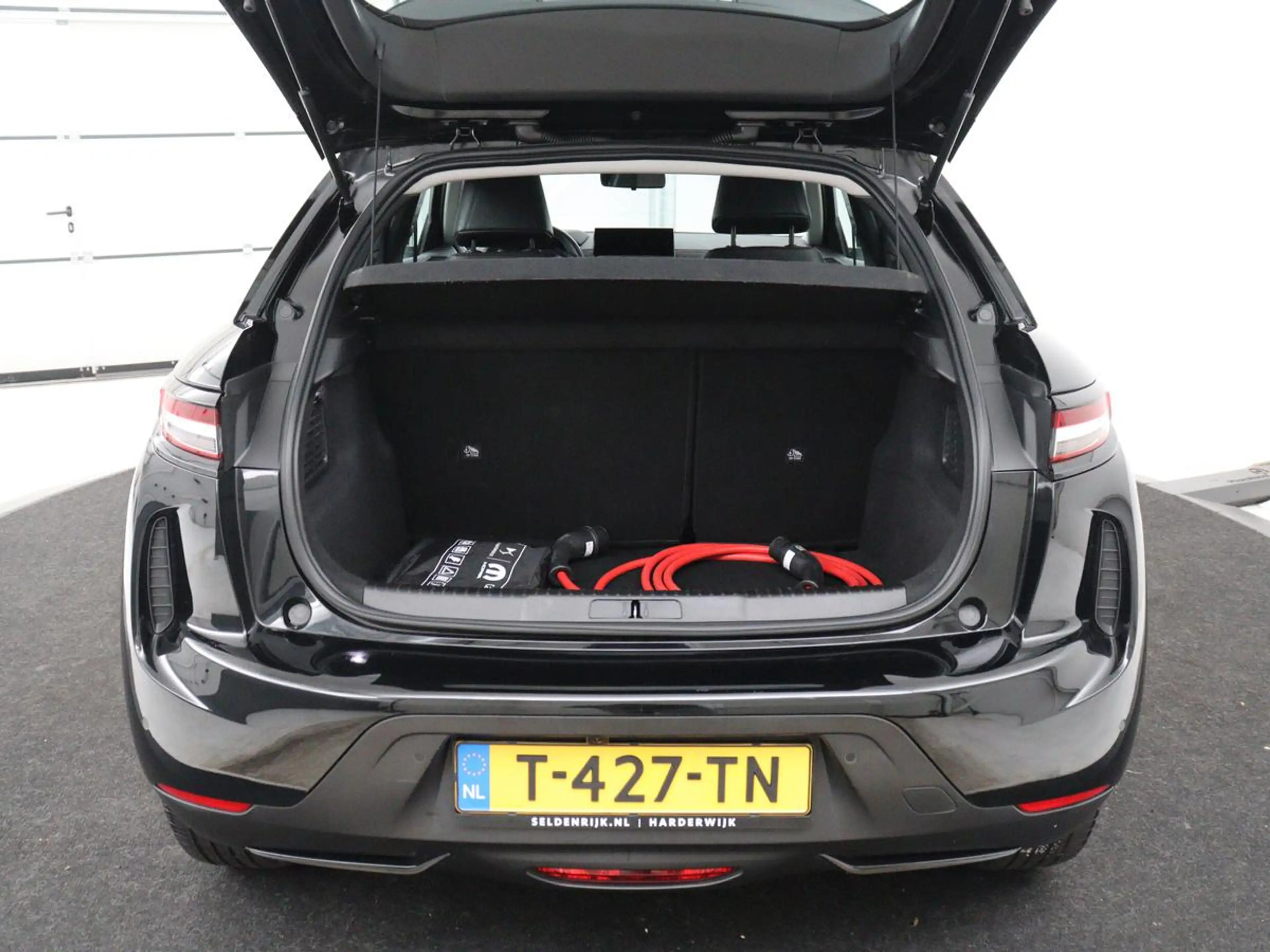 DS Automobiles DS 3 E-Tense Performance Line 54 kWh | SOH 95,4% | Half — photo 26
