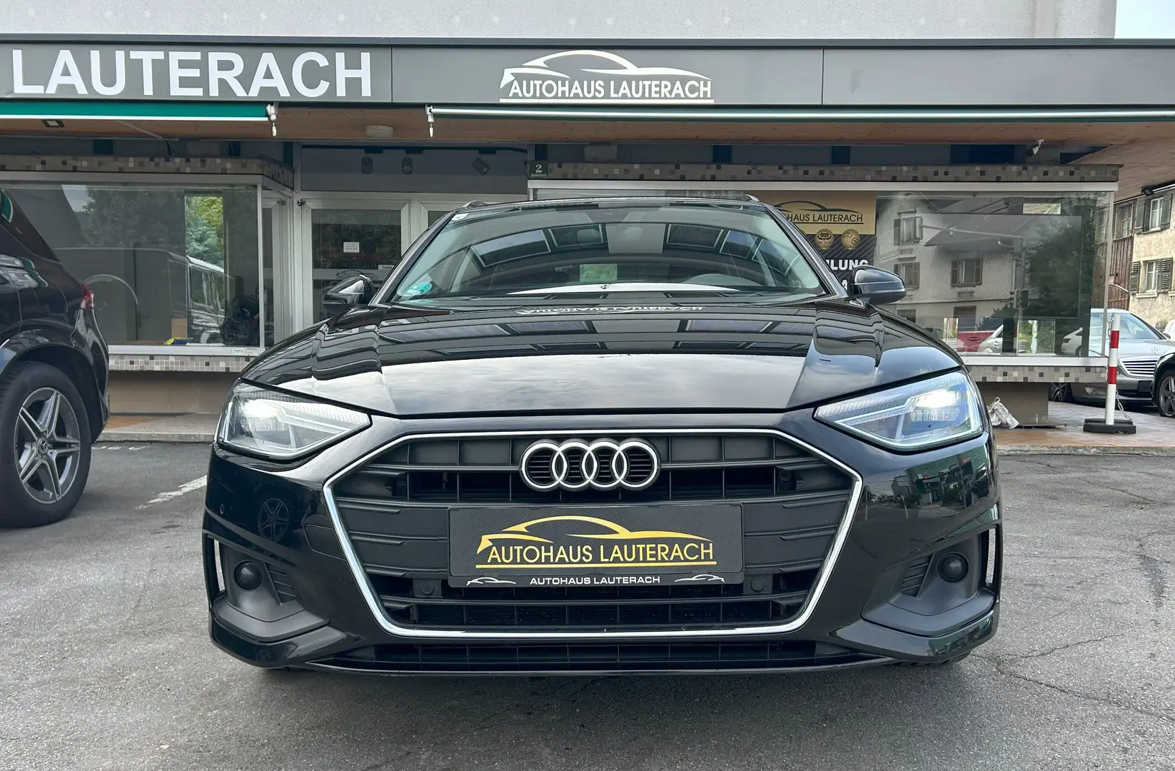 Audi A4 A4 Avant 30 TDI S-tronic *NAVI* FACELIFT *LED Noir - 2