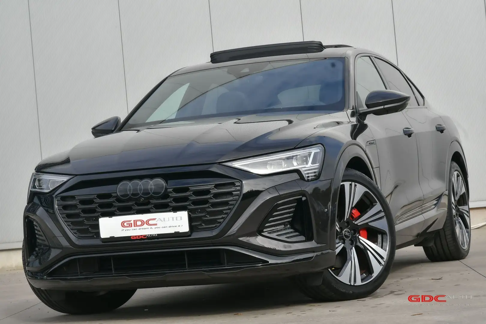 Audi Q8 e-tron e-tron Sportback quattro S line I NP €113.003 Brun - 2