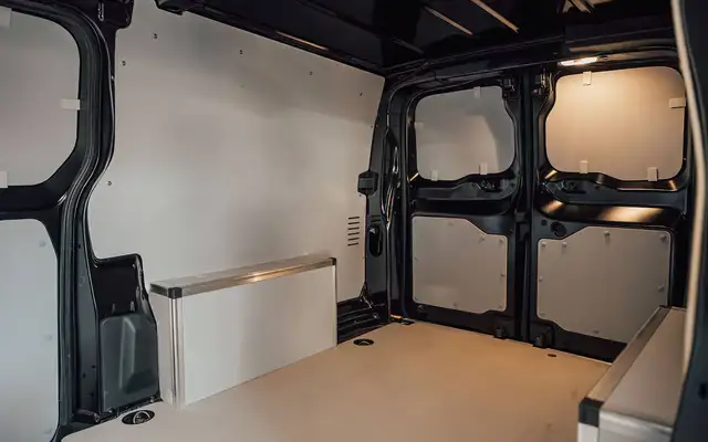 Opel Vivaro view 12
