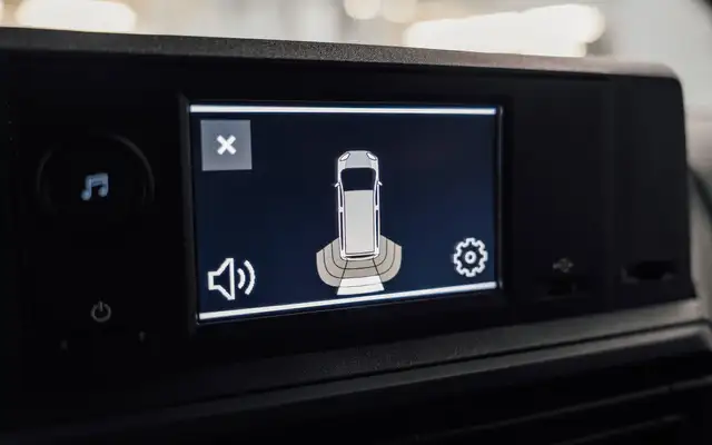 Opel Vivaro view 24
