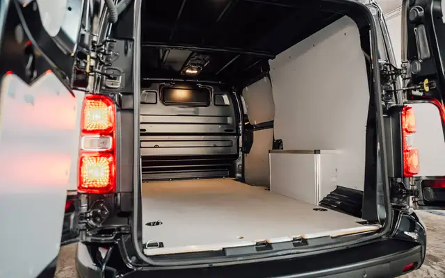 Opel Vivaro view 14