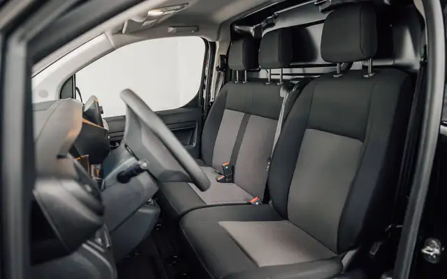 Opel Vivaro view 7