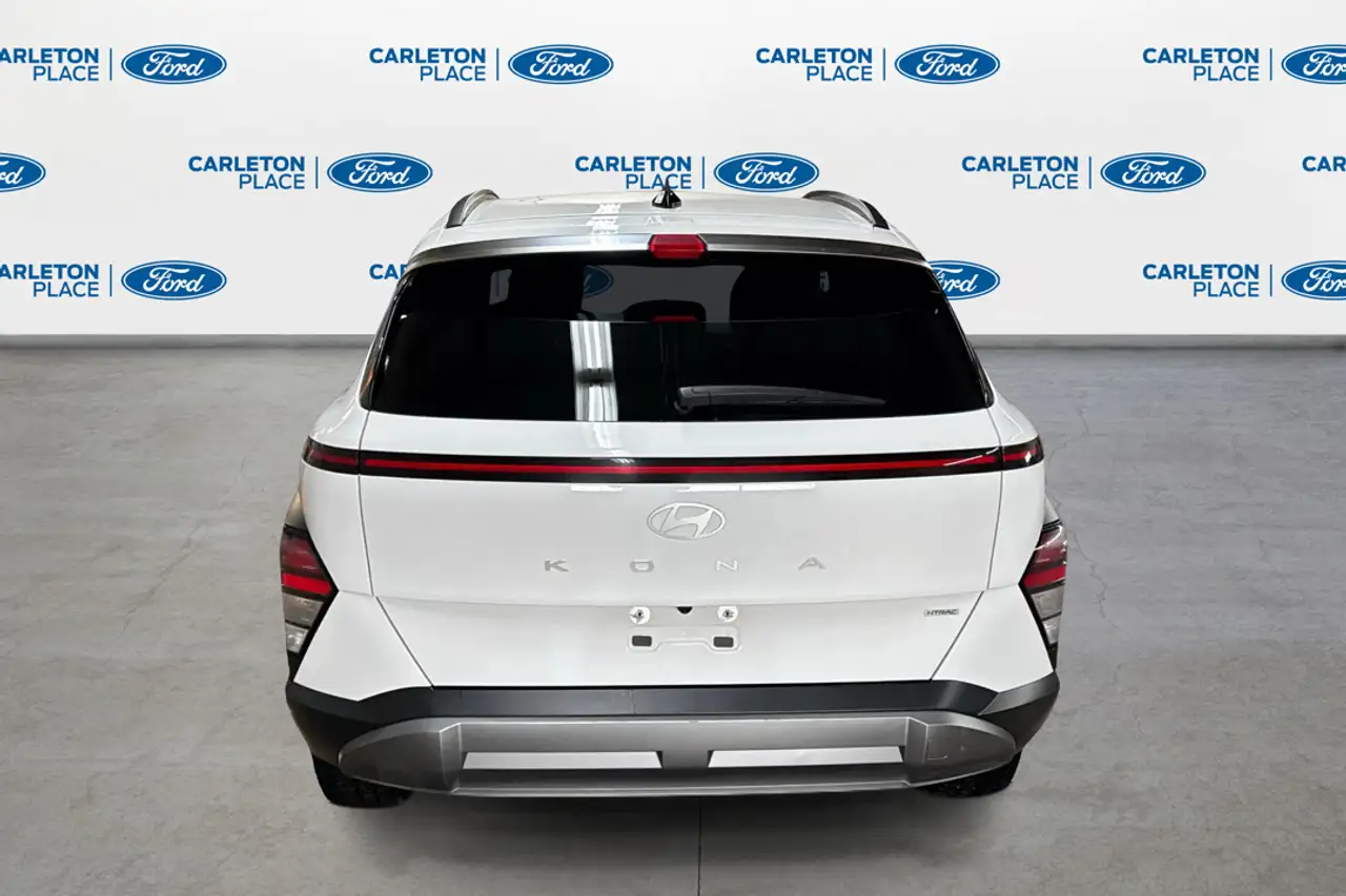 Hyundai KONA снимка Hyundai KONA