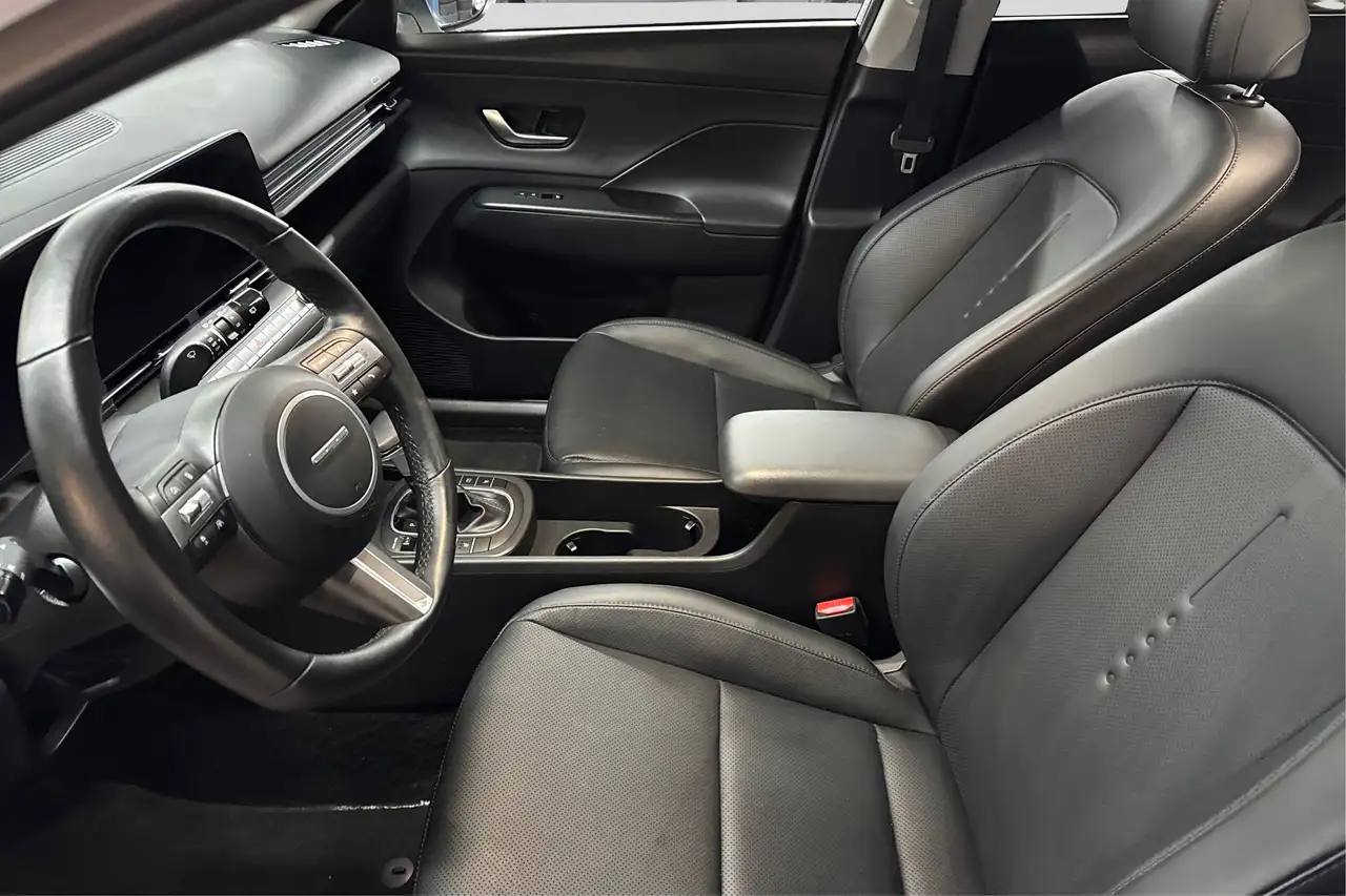 Hyundai KONA снимка Hyundai KONA
