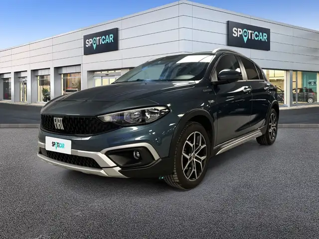 Fiat Tipo 1.5 T4 130cv Hybrid DCT Cross