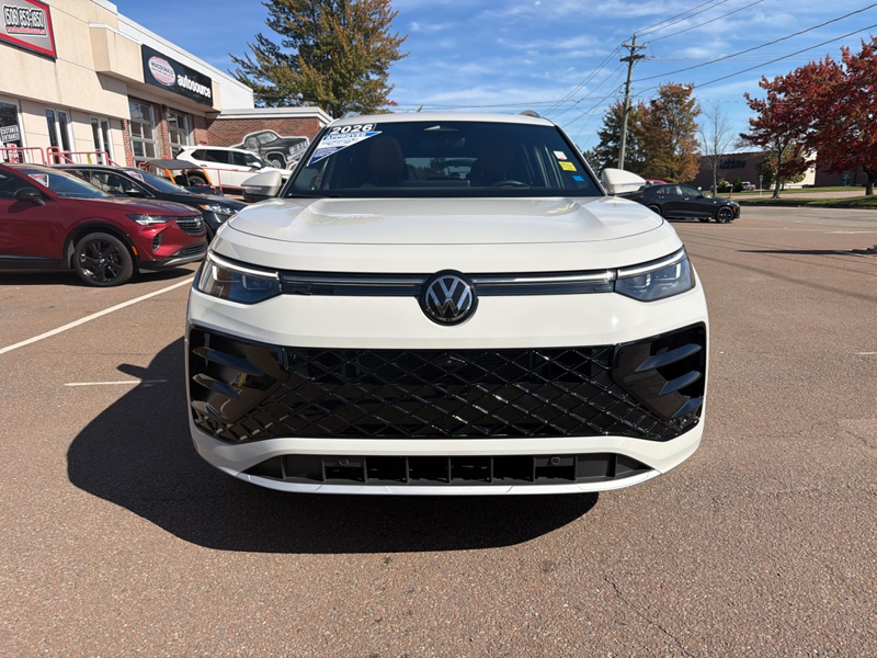 2026 Volkswagen Tiguan Highline Turbo R-Line  - $348 B/W — снимка 2