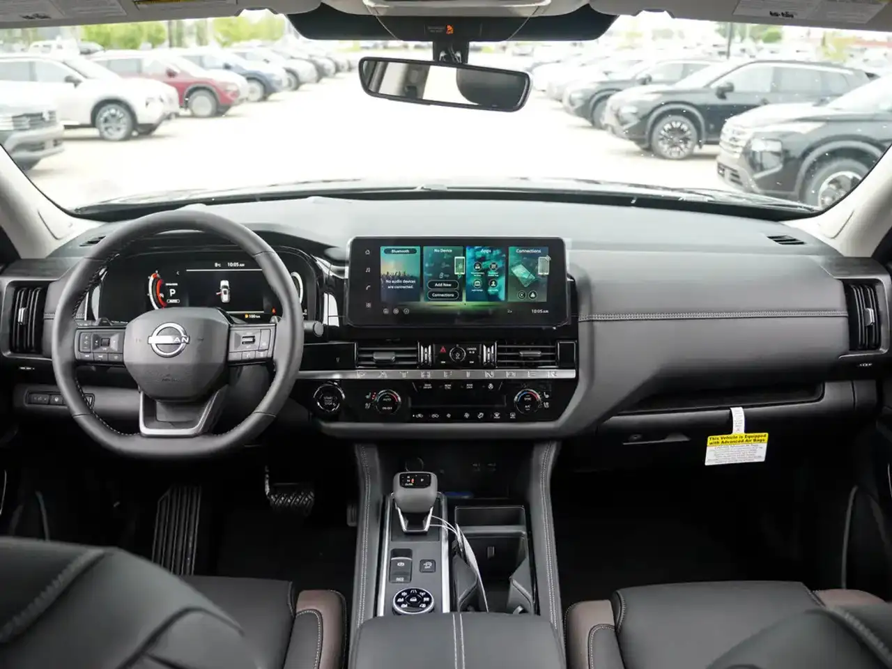 Nissan Pathfinder photo Nissan Pathfinder