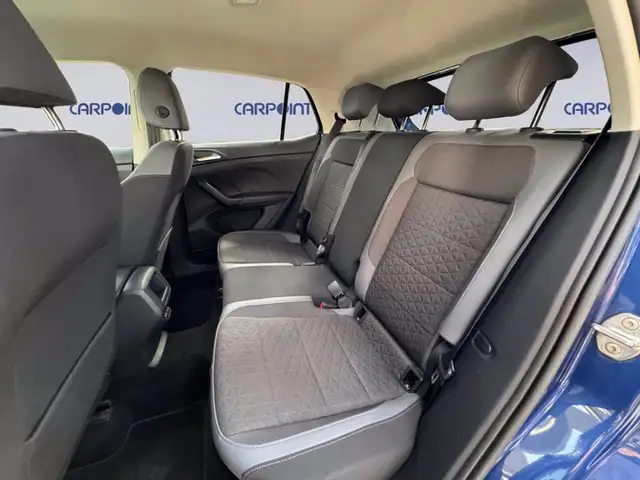 Volkswagen T-Cross view 14