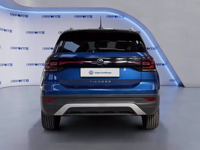 Volkswagen T-Cross view 5